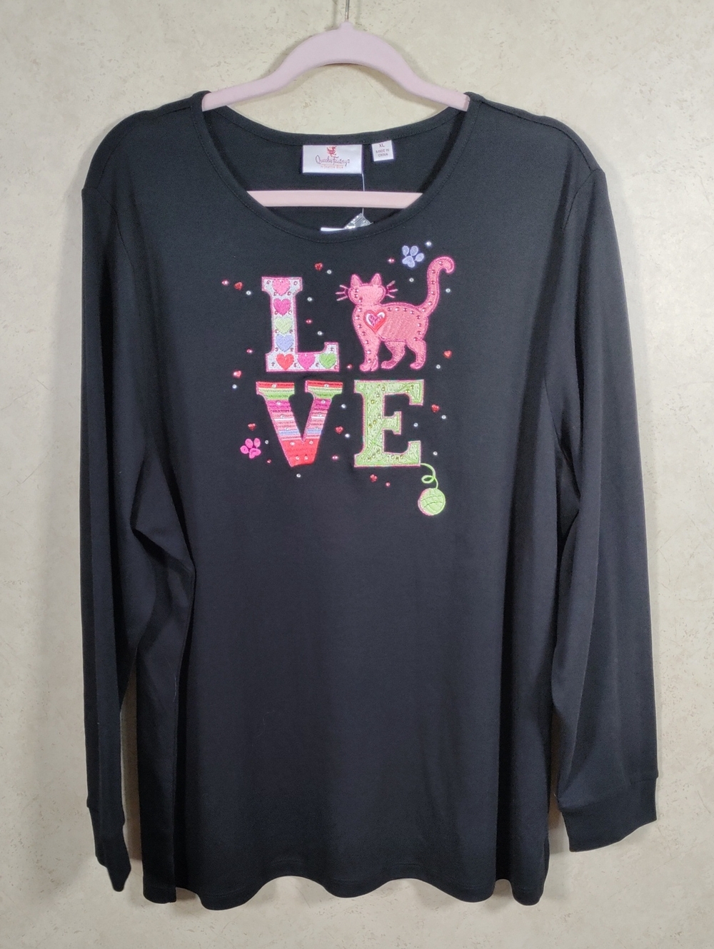 H140 Quacker Factory Black LOVE Cat Tee XL NWT